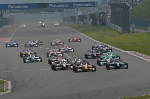 Super Formula Fuji 2013 Start