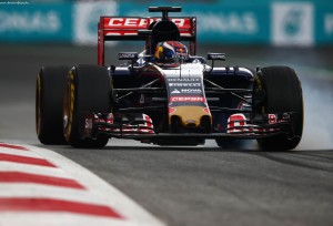 F1_Race_Mexico_2015_08